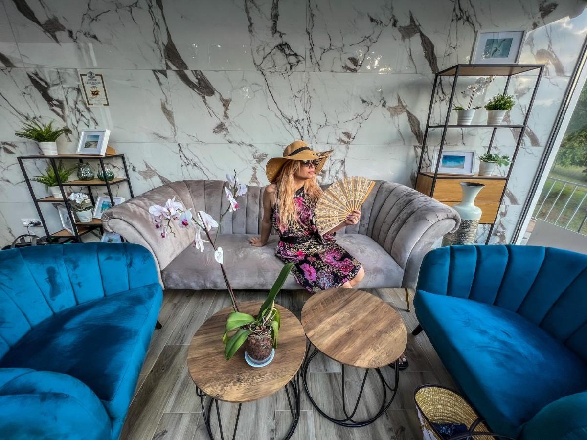 Rilena Hotel Kiten  Ngoại thất bức ảnh