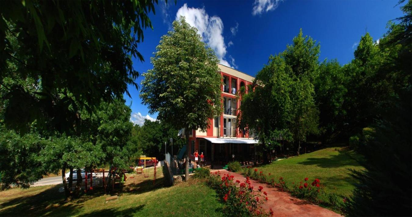 Rilena Hotel Kiten  Ngoại thất bức ảnh